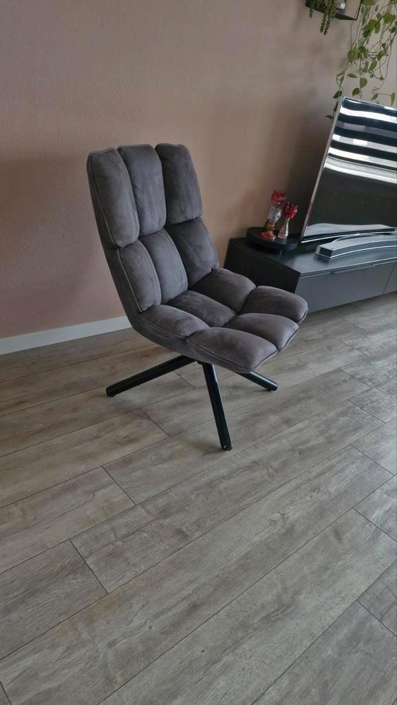 Eleonora Daan Fauteuil - Stijlvolle Relaxstoel, Huis en Inrichting, Stoelen, Gebruikt, Eén, Metaal, Stof, Grijs, Ophalen