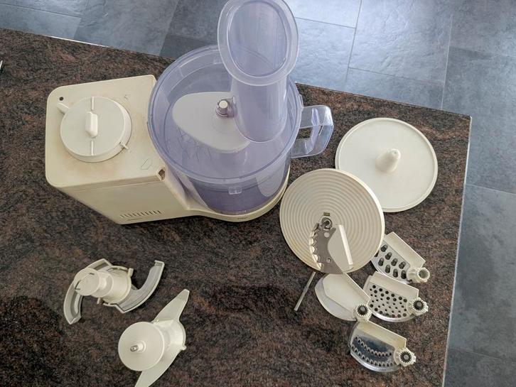Braun Keukenmachine met veel hulpstukken, Witgoed en Apparatuur, Keukenmixers, Gebruikt, 1 tot 2 liter, 3 snelheden of meer, Vaatwasserbestendig