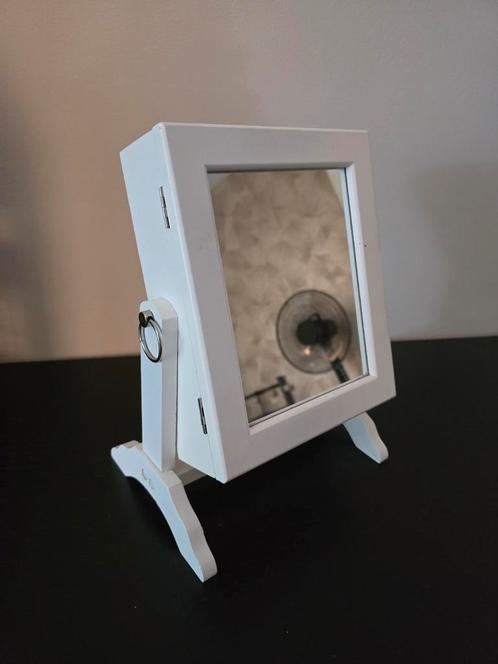 Spiegeltje met opbergruimte, Huis en Inrichting, Woonaccessoires | Spiegels, Zo goed als nieuw, Minder dan 50 cm, Minder dan 100 cm