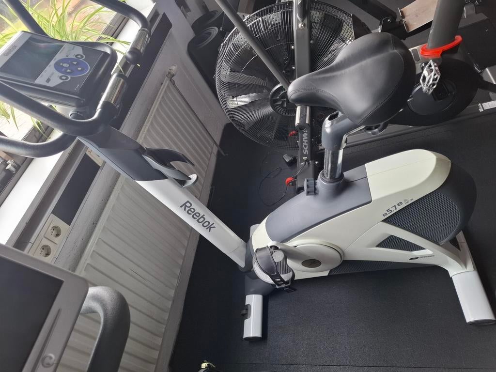 FITNESSS Home trainer REEBOK B5.7e (alleen ophalen mogelijk), Sport en Fitness, Ophalen of Verzenden, Gebruikt, Buik, Overige typen