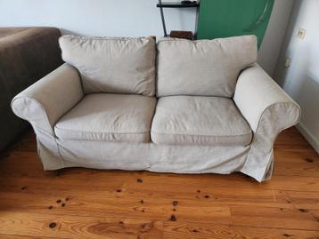 Ektorp 2-zitsbank van IKEA  Kleur beige