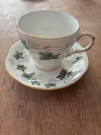 Duchess Ivy kop en schotel + gebaksbordjes, Verzenden, Gebruikt, Porselein, Kop en/of schotel