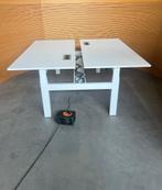 Ahrend Zit-sta duo bureau met kabelgoot en stopcontact, 20st, Huis en Inrichting, Bureaus, Ophalen of Verzenden, Elektrisch, Zo goed als nieuw