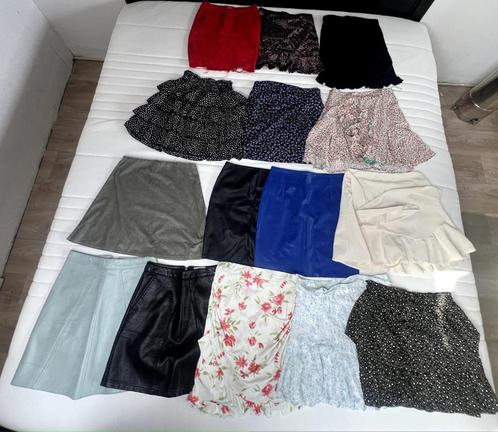 48 stuks hele goede kledingstukken!, Kleding | Dames, Dames-kledingpakketten, Zo goed als nieuw, Maat 34 (XS) of kleiner, Ophalen