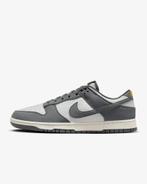 Nike dunk low ‘iron grey lightning’ - maat 41, Kleding | Heren, Schoenen, Overige kleuren, Nike, Nieuw, Ophalen of Verzenden