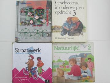 Oude basisschoolboeken verkeer aardrijkskunde en natuur.