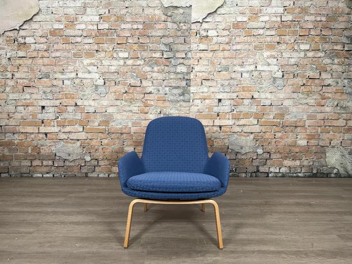 Normann Copenhagen Era Lounge Chair blauw bij TheReSales, Huis en Inrichting, Fauteuils, Ophalen of Verzenden