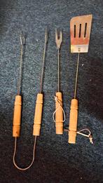 BBQ Gereedschap Set - 4 Delig, Tuin en Terras, Barbecue-accessoires, Ophalen of Verzenden, Gebruikt