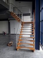 Massief beuken trap, Doe-het-zelf en Verbouw, Ladders en Trappen, 2 tot 4 meter, Trap, Zo goed als nieuw, Ophalen