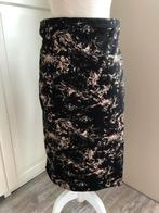 Zwart met beige rokje van H&M. Maat L., H&M, Verzenden, Zwart, Maat 42/44 (L)