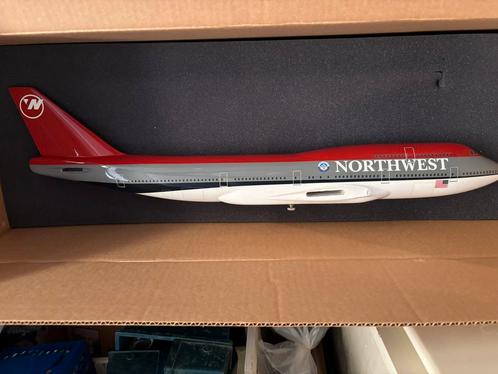 Vliegtuig model 1:100 Boeing 747-400 Northwest Airlines, Verzamelen, Luchtvaart en Vliegtuigspotten, Nieuw, Schaalmodel, Ophalen