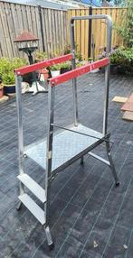 Huishoudtrap met leuningen: Jobezer beldray, Doe-het-zelf en Verbouw, Ladders en Trappen, Ophalen, Gebruikt, Trap, Opvouwbaar of Inschuifbaar