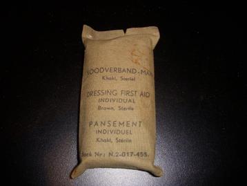 Pakje Noodverband khaki steriel van rond 1949 Landmacht beschikbaar voor biedingen