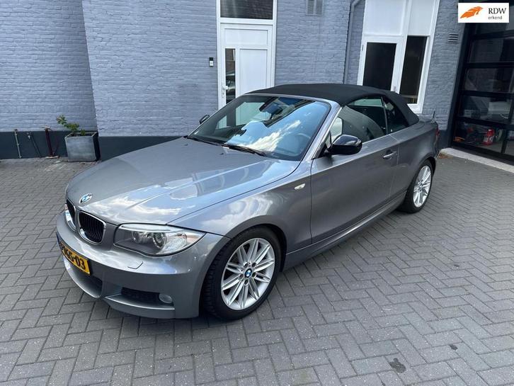 BMW 1-serie Cabrio 118i M Sport | M PAKKET | LEER | XENON |, Auto's, BMW, Bedrijf, Te koop, 1-Serie, ABS, Airbags, Airconditioning