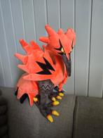 Pokémon Center Galarian Zapdos plush, Ophalen of Verzenden, Nieuw, Overige typen