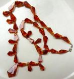 Vintage acryl ketting: ingesloten barnsteen. Zilveren slotje, Ophalen of Verzenden, Zilver, Ketting, Met edelsteen