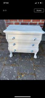 Wit geschilderde buikkast, Ophalen, Gebruikt, 50 tot 100 cm, 3 of 4 laden