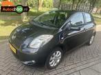 Toyota Yaris 1.3 VVTi Cool, Auto's, Gebruikt, 4 cilinders, 995 kg, Bedrijf