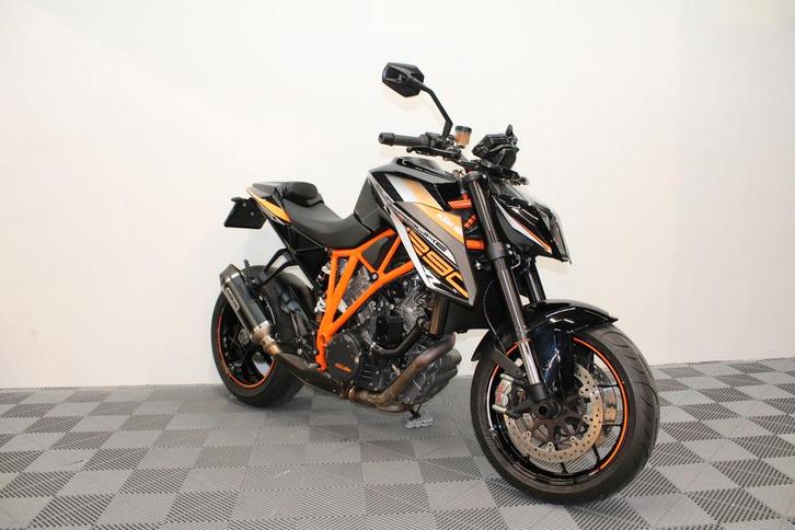 KTM 1290 SUPER DUKE R (bj 2018), Motoren, Motoren | KTM, Bedrijf, Naked bike, meer dan 35 kW, 2 cilinders, Motorrijbewijs A