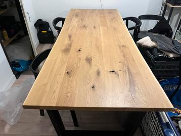 Massief Eiken Boomstam Tafel - 240 x 100 beschikbaar voor biedingen