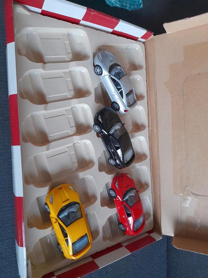 TOYOTA CELICA T23, Hobby en Vrije tijd, Modelauto's | Overige schalen, Nieuw, Auto, Verzenden