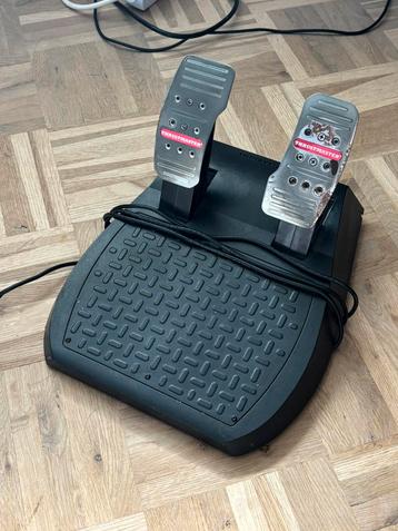 Thrustmaster T300 Ferrari 2 pedal set beschikbaar voor biedingen