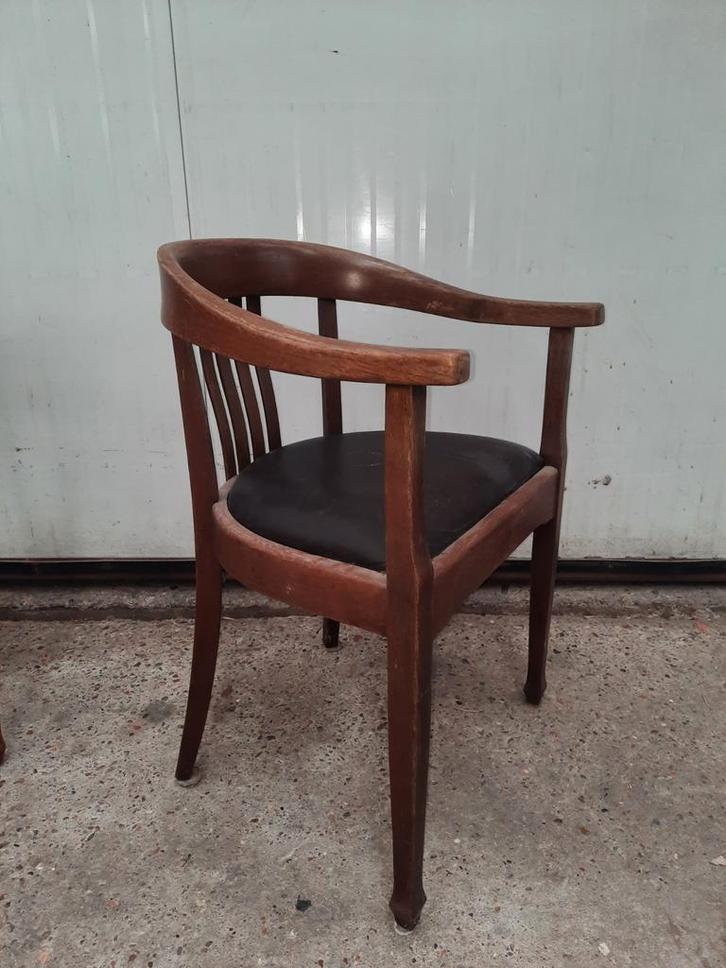 Thonet Stoel - Klassiek Design, Huis en Inrichting, Stoelen, Gebruikt, Eén, Hout, Leer, Bruin, Ophalen