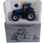 Siku New Holland T8.300 beursmodel L.C.N. 2011 Nieuw - 1:32, Ophalen of Verzenden, Nieuw, Tractor of Landbouw, SIKU