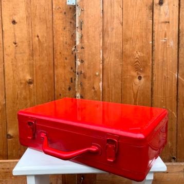 Kist koffer metaal ijzer gereedschap 39 x 24 x 11,5 rood beschikbaar voor biedingen