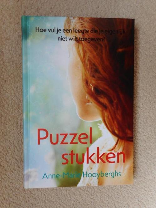 Puzzelstukken van Anne-Marie Hooyberghs Nieuw, Boeken, Romans, Nieuw, Nederland, Ophalen of Verzenden