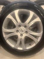 Nissan Winterbanden met Velgen 215/60R17, Auto-onderdelen, Banden en Velgen, Banden en Velgen, 17 inch, Personenwagen, Gebruikt