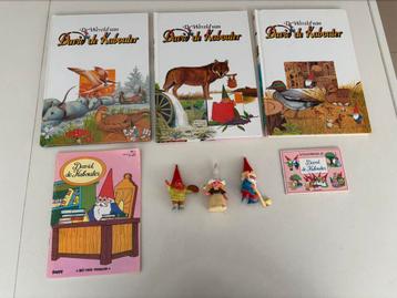 BRD David de Kabouter poppetjes 3 st, 4 boeken en stickers! beschikbaar voor biedingen