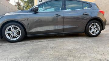 Ford Focus 1.0 Ecoboost 125pk 2020 Grijs beschikbaar voor biedingen