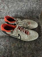 Nike Tiempo Elite voetbalschoenen -  Metalen Noppen, Sport en Fitness, Voetbal, Ophalen, Gebruikt, Schoenen