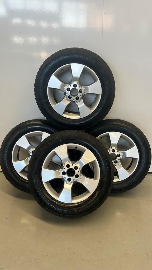Velgen + Banden Continental 17 inch, Auto-onderdelen, Banden en Velgen, Band(en), Winterbanden, 17 inch, 235 mm, Personenwagen
