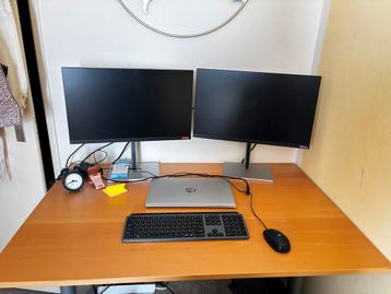 Bureau met stoel gratis 