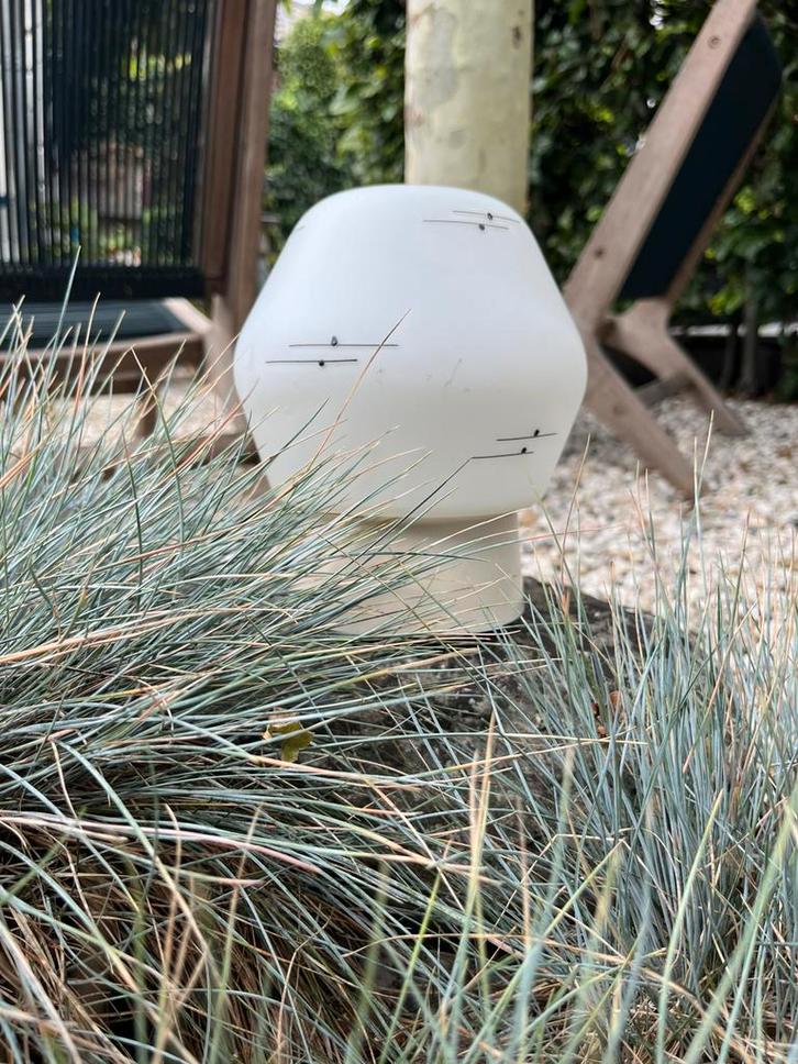 Retro plafondlamp, glas met modern decor, jaren ‘70., Huis en Inrichting, Lampen | Plafondlampen, Gebruikt, Glas, Kunststof, Ophalen of Verzenden