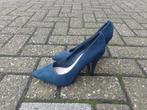 Puntschoenen donkerblauw, Bodyflirt (maat 41), Kleding | Dames, Schoenen, Pumps, Blauw, Ophalen of Verzenden, Gedragen