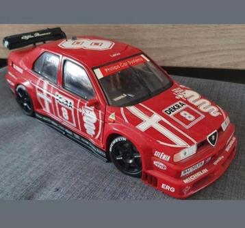 Alfa Romeo 155 V6 TI 1;18 DTM class 1 Larini nr.8.UT models beschikbaar voor biedingen