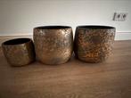 Potten, Tuin en Terras, Bloempotten, Ophalen, Rond, Zo goed als nieuw, Aardewerk