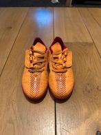 Kids football shoes - size 27, Sport en Fitness, Voetbal, Maat XS of kleiner, Ophalen, Zo goed als nieuw, Schoenen