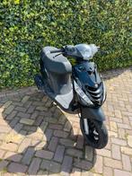 Piaggio zip 2t 50cc 2015 met 5100!, Fietsen en Brommers, Zo goed als nieuw, Tweetakt, Piaggio, Ophalen