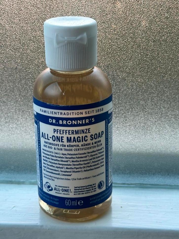 Dr Bronner’s I Set I Vegan I Cruelty Free I Pepermunt Geur, Sieraden, Tassen en Uiterlijk, Uiterlijk | Lichaamsverzorging, Zo goed als nieuw