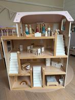 Petite amelie houten poppenhuis, Kinderen en Baby's, Ophalen, Zo goed als nieuw, Poppenhuis