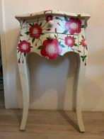 Houten kastje, sidetable, Huis en Inrichting, Woonaccessoires | Zuilen en Pilaren, Ophalen, Gebruikt