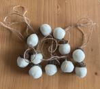 *10 wollen viltachtige beige eikeltjes mt lusje HERFST KERST, Verzenden, Nieuw, Binnen