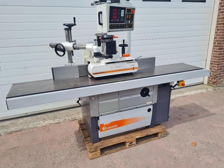 Freesmachine, Doe-het-zelf en Verbouw, Gereedschap | Freesmachines, Gebruikt, Elektrisch, Overige soorten, Ophalen