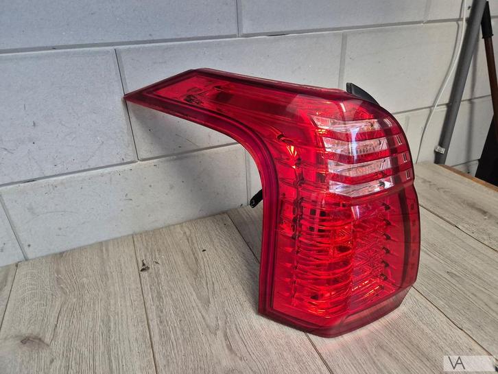 Peugeot 5008 van 2009 tot 2017 achterlicht lamp links €100, Auto-onderdelen, Verlichting, Peugeot, Gebruikt, Ophalen of Verzenden