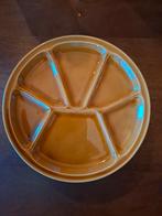 Vintage Aardewerk Serveerschaal met Vakken, Gebruikt, Ophalen of Verzenden, Schaal of Schalen, Overige stijlen