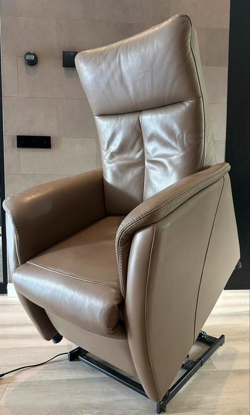 Prominent Sta Op stoel leer, Huis en Inrichting, Fauteuils, Zo goed als nieuw, Leer, 50 tot 75 cm, Ophalen